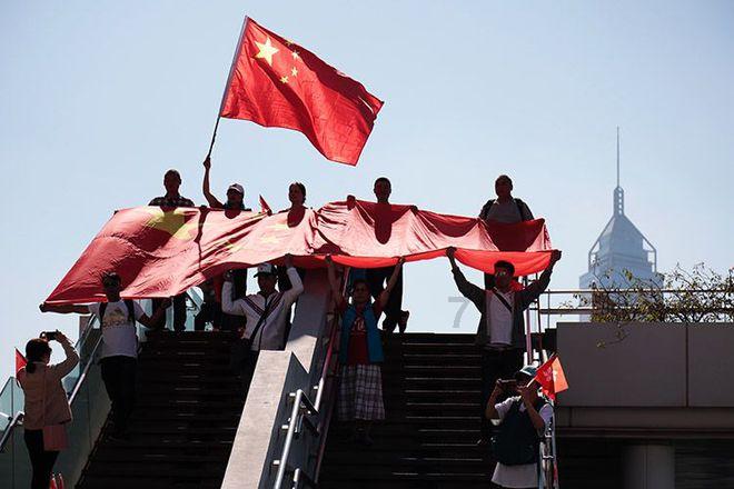 巴菲特在2008年慈善拍卖午餐上谈论了些什么?